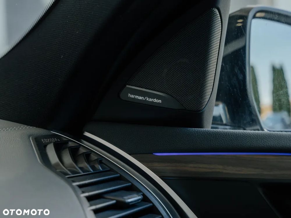 BMW X4 xDrive20d - 13