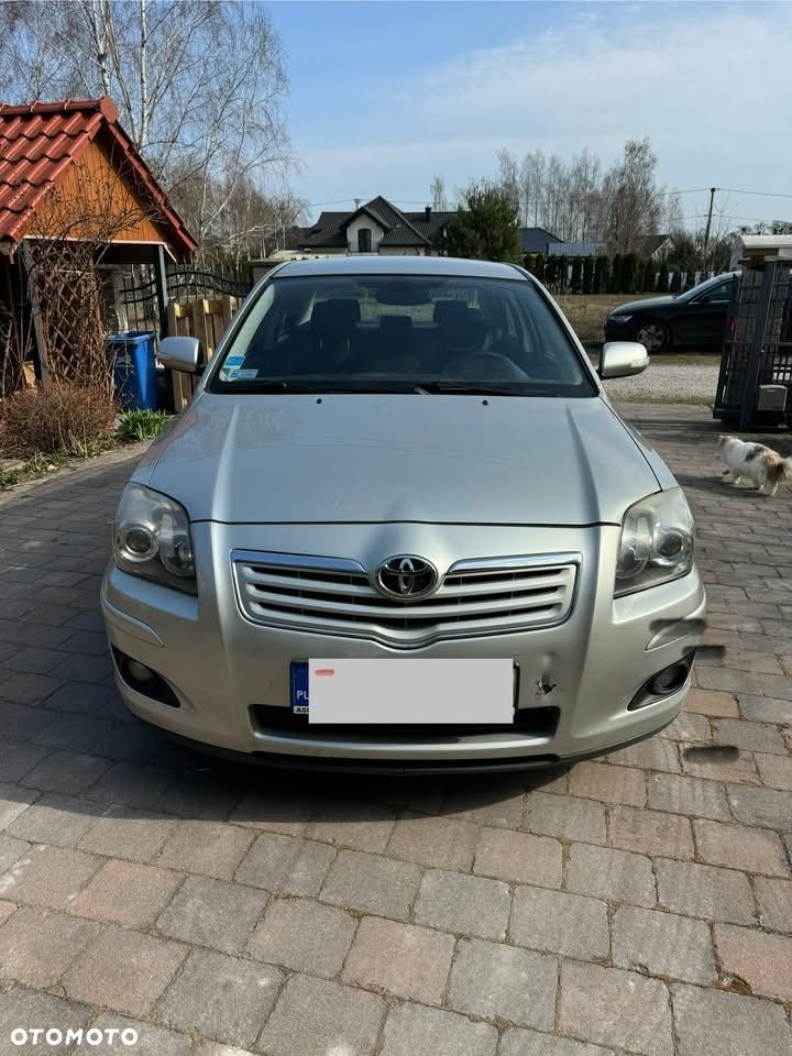 Toyota Avensis 2.0 VVT-i Sol plus - 1