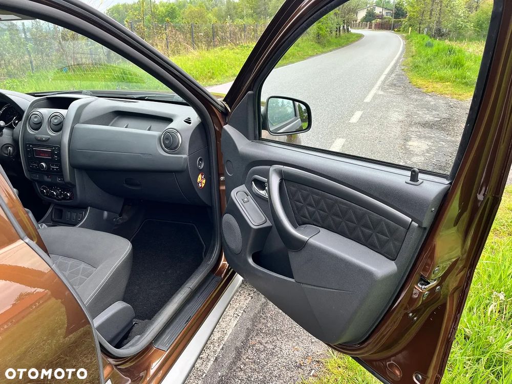 Dacia Duster 1.6 Ambiance - 26