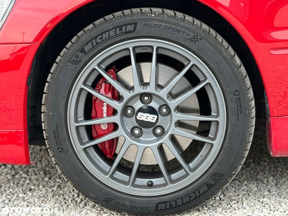 Mitsubishi Lancer Evo IX - 4