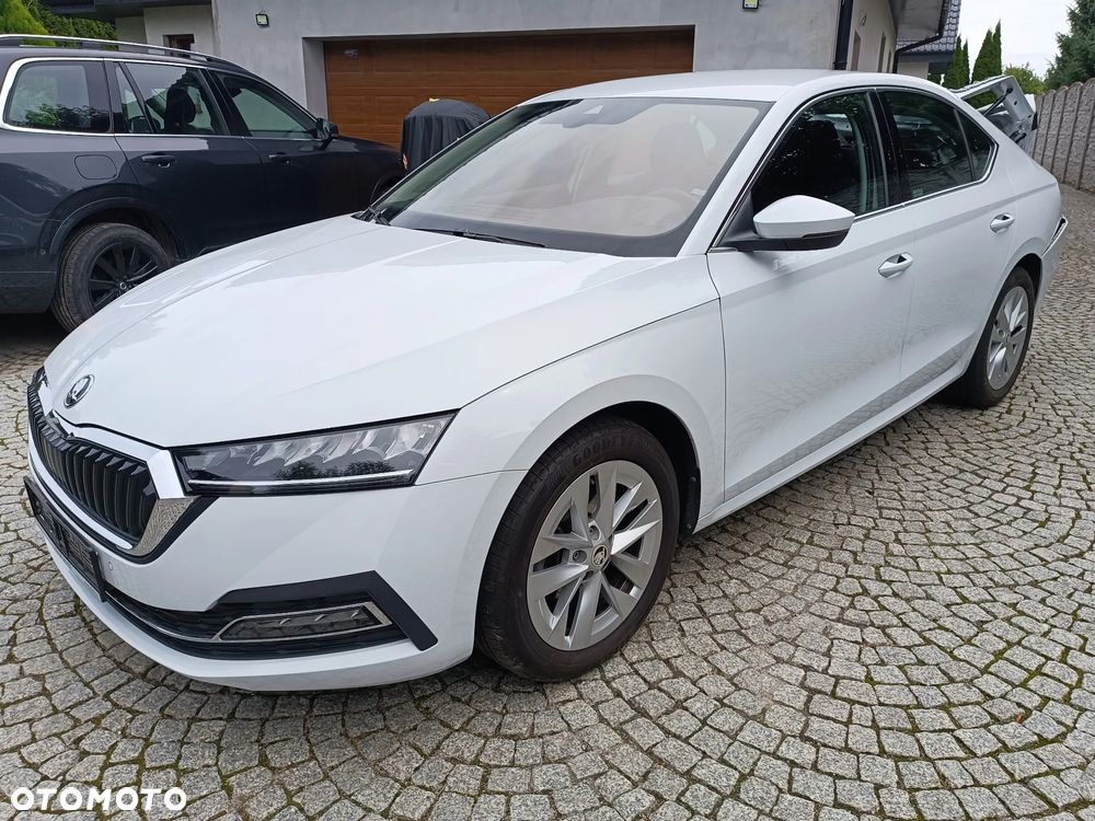 Skoda Octavia - 1
