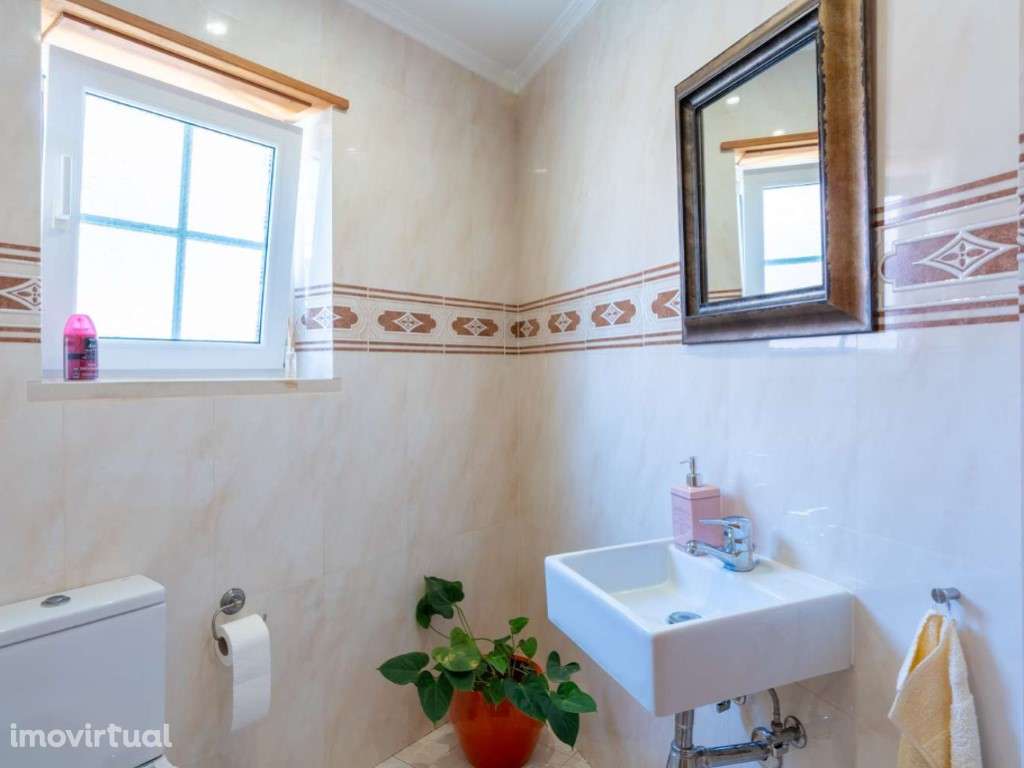 Moradia T3 com jardim e piscina em Penedo, Colares - Grande imagem: 4/27