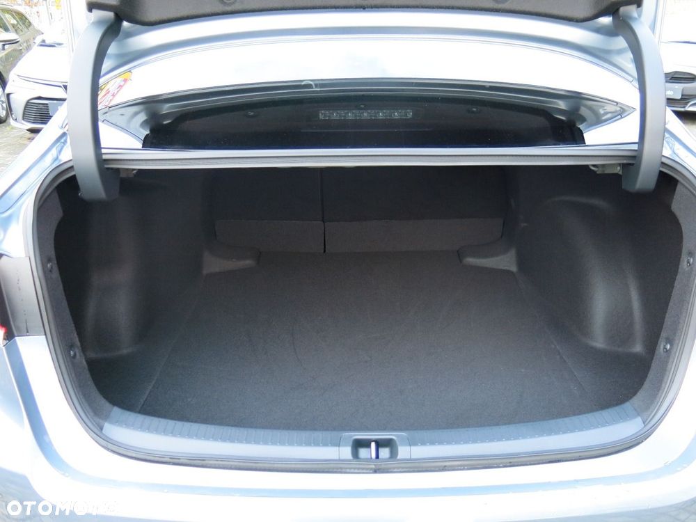 Toyota Corolla 1.8 Hybrid Style - 10
