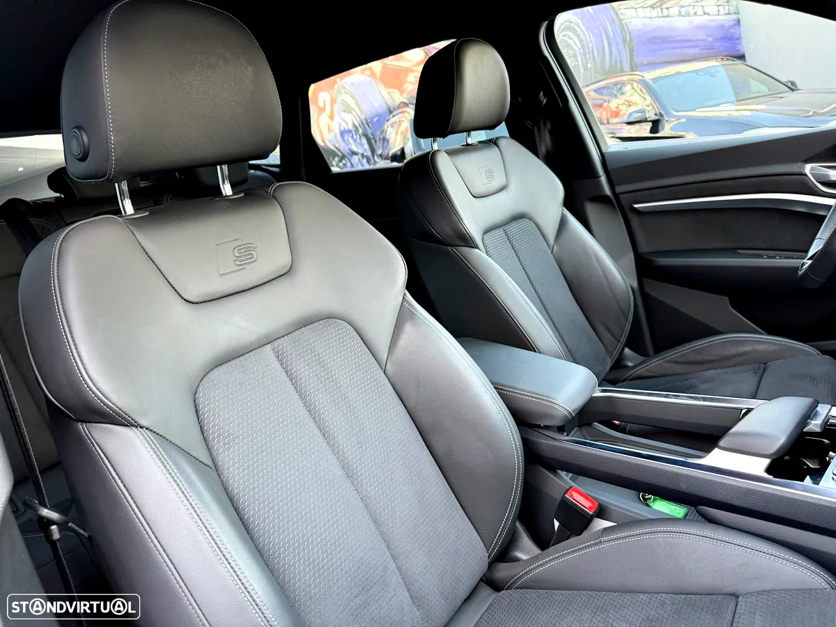 Audi e-tron 55 quattro S line - 28