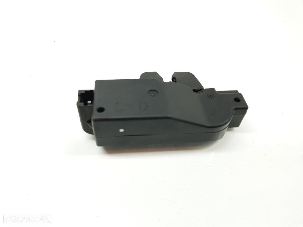 FECHADURA DE PORTA MALA CITROEN C4 BERLINA - 1