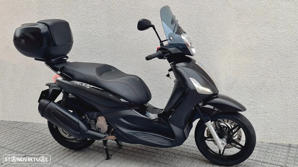 Piaggio Beverly 350 Sport Touring ABS/ASR E4 - 4