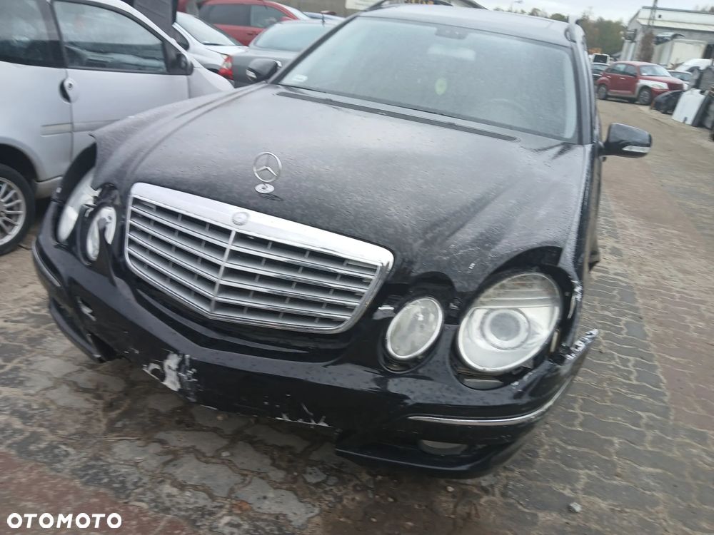 MERCEDES W211 D648961 OM648 silnik skrzynia napęd sanki belka wahacz wahacze zacisk zaciski