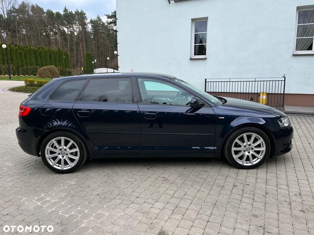 Audi A3 Sportback 2.0 TDI DPF Ambiente - 5