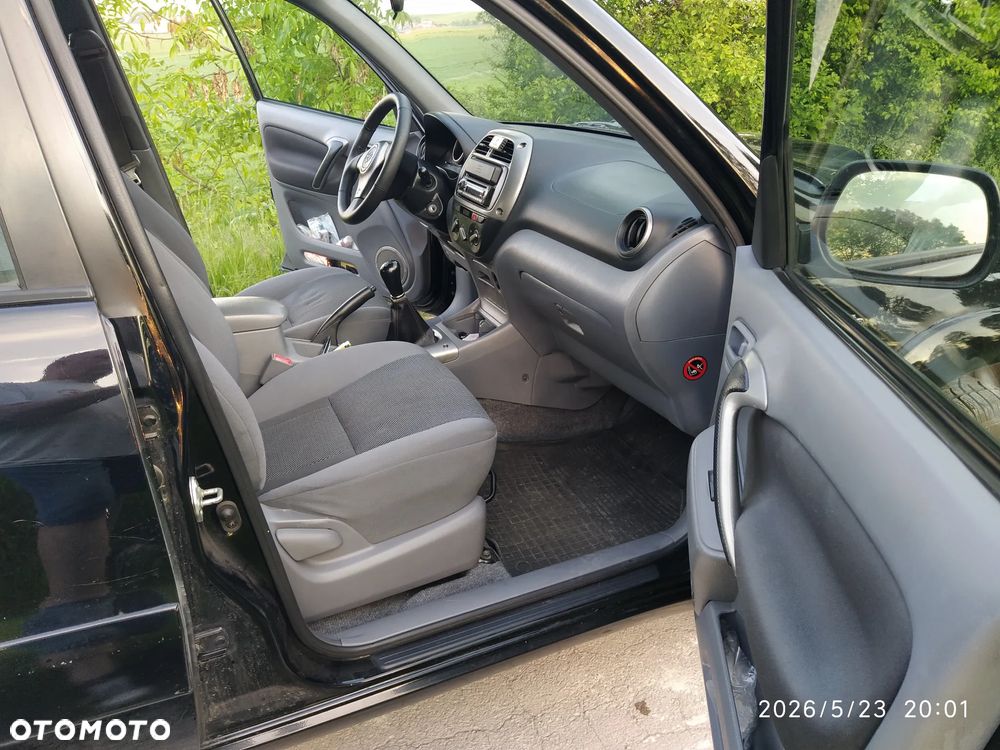 Toyota RAV4 D-4D 4x4 Executive - 9