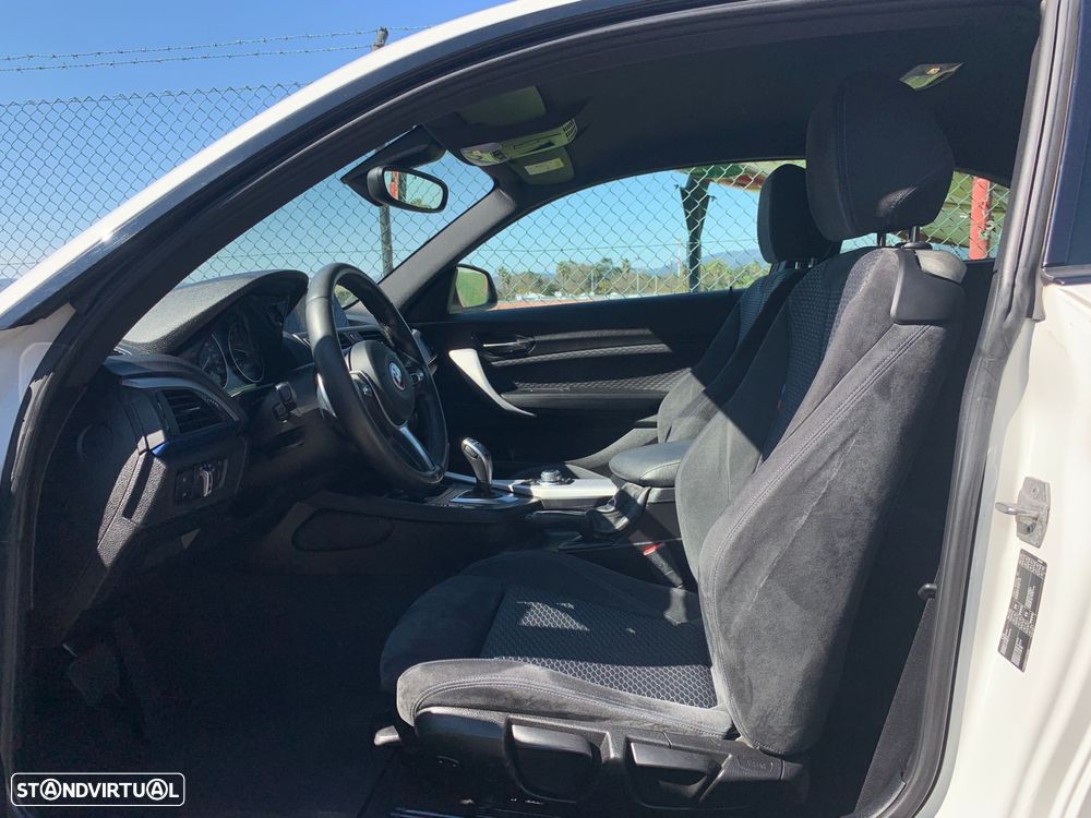 BMW 220 d Coupe Pack M Auto - 10