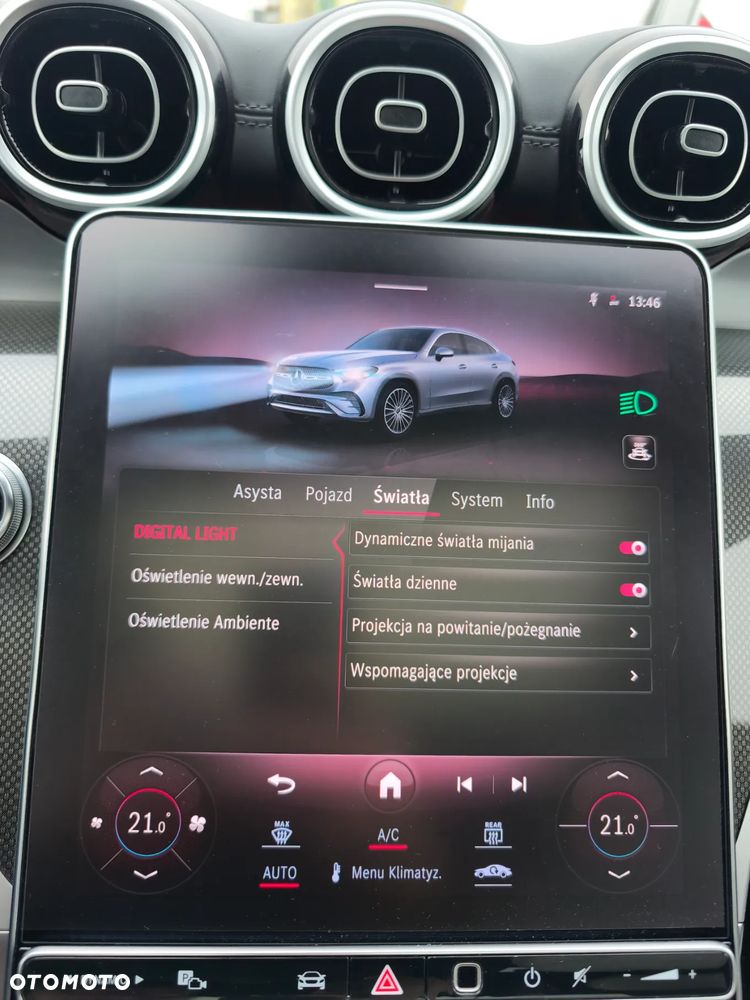 Mercedes-Benz GLC 300 4Matic 9G-TRONIC AMG Line Advanced - 12