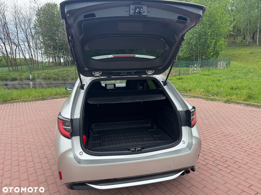 Toyota Corolla 2.0 Hybrid Comfort - 6