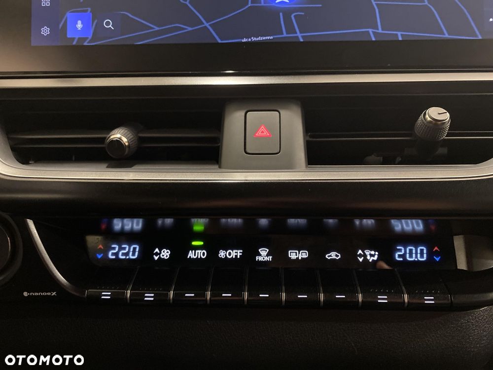 Lexus UX 250h GPF F Sport Design 2WD - 16