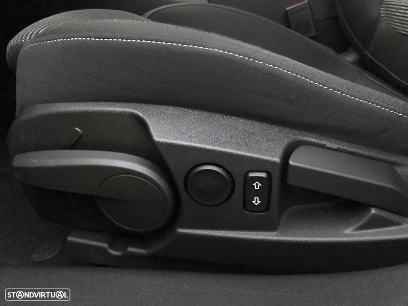 Opel Insignia Sports Tourer 1.6 CDTi Executive S/S - 12