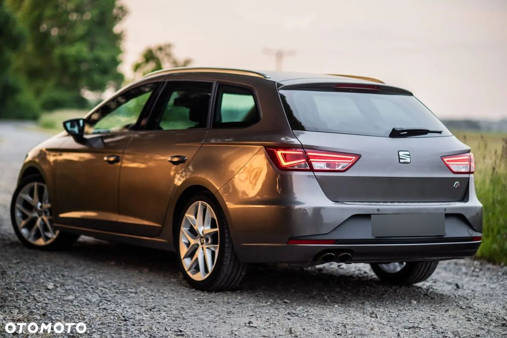 Seat Leon ST 2.0 TDI Start&Stop DSG FR - 19