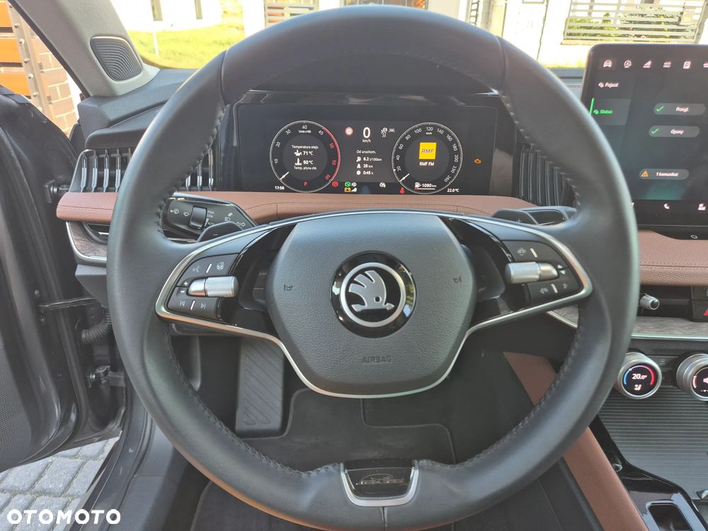 Skoda Superb 2.0 TDI SCR L&K DSG - 23