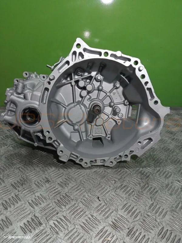 Caixa de velocidades RECONDICIONADA Toyota Yaris 1.4 D4D 33300-52442 52551 - 1