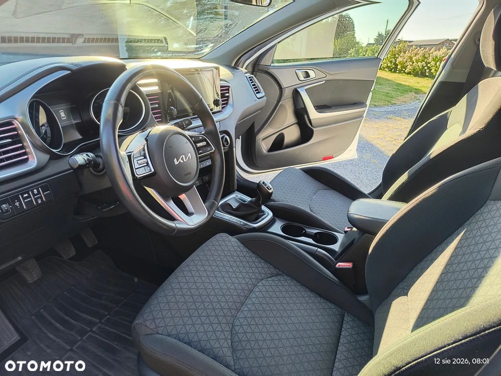Kia Ceed 1.5 T-GDI L Business Line - 14