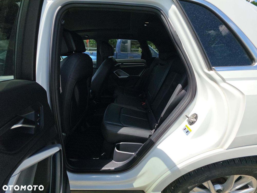 Audi Q3 - 8