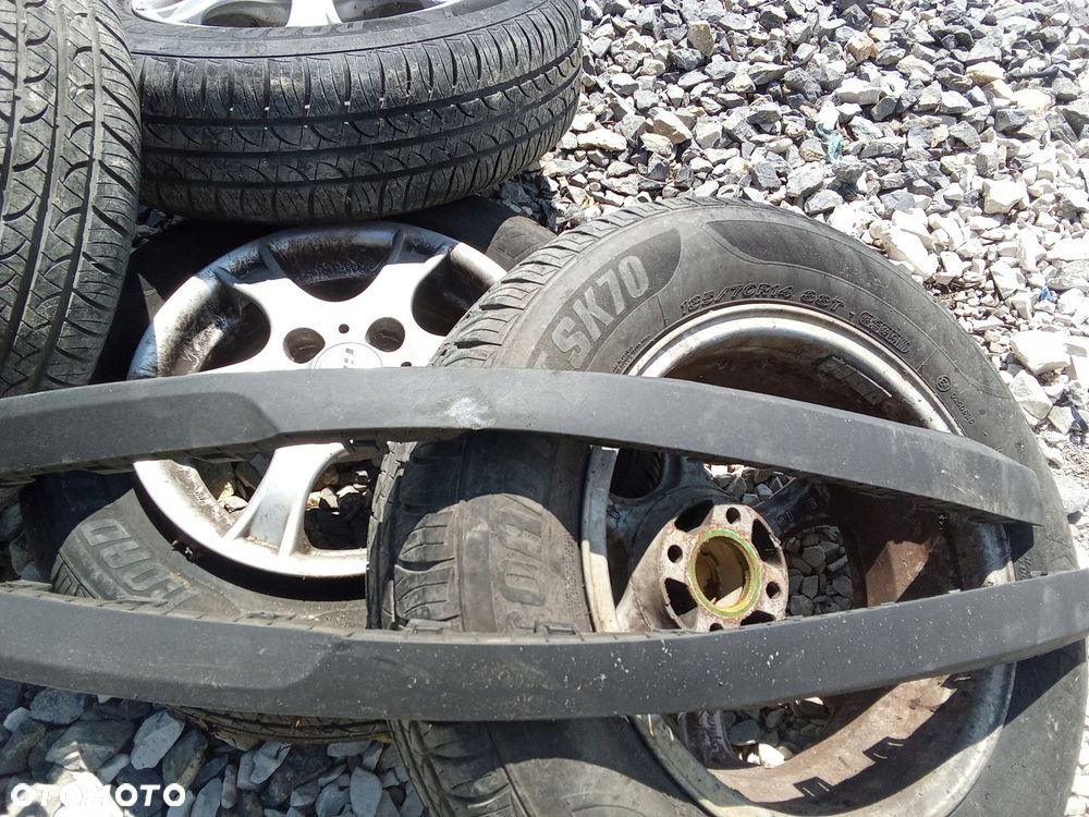 KL HOKEJ LISTWA ZDERZAKA PRZÓD PRAWA OPEL CORSA D 06- 5D - 2