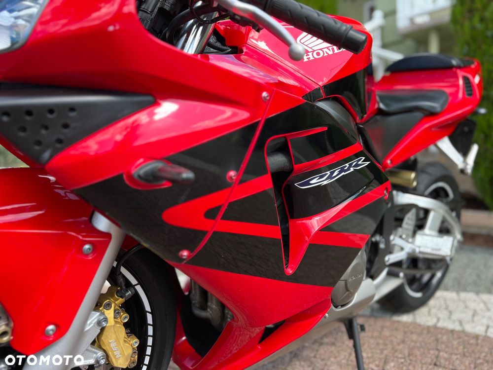 Honda CBR - 29
