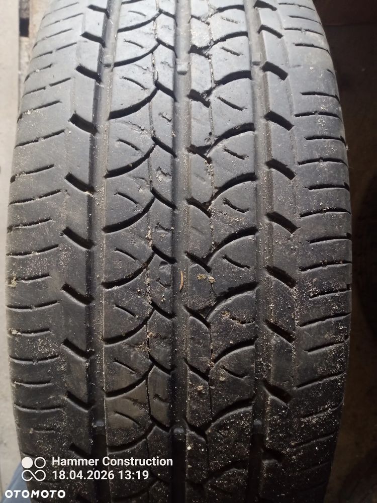 225/70/15C Sprinter 903 - 14