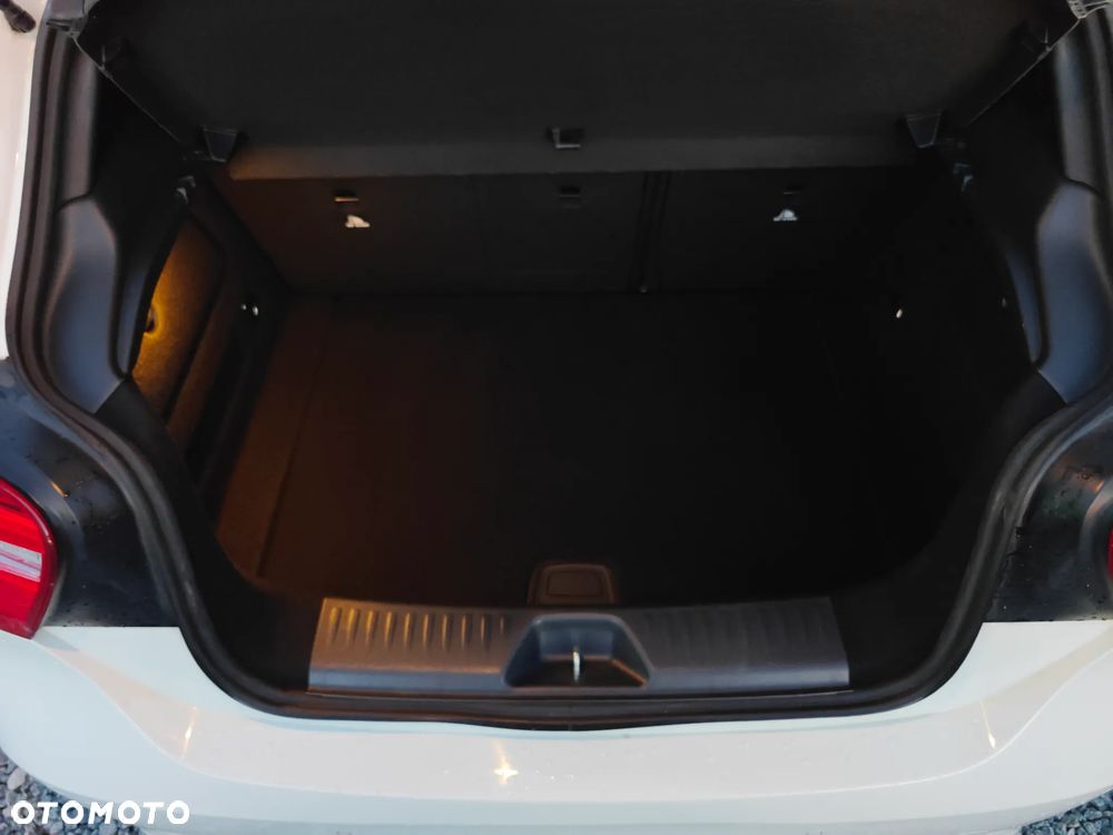 Mercedes-Benz Klasa A 180 7G-DCT 2Style - 16