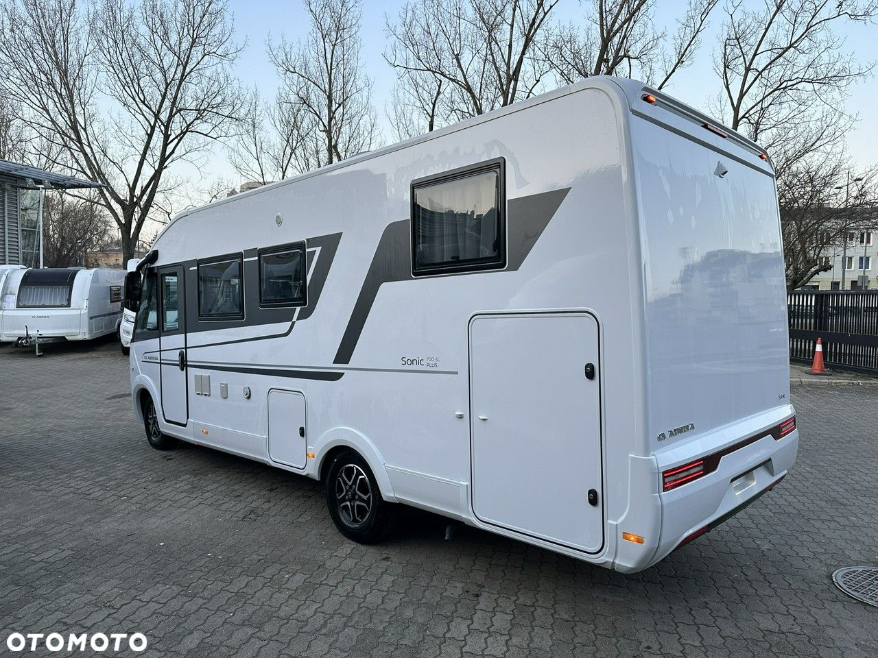 Adria Sonic 700SL - 6