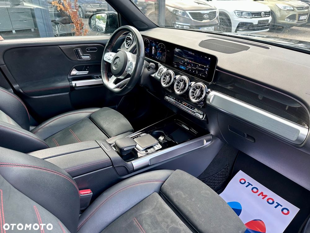 Mercedes-Benz GLB 200 d 8G-DCT AMG Line - 24