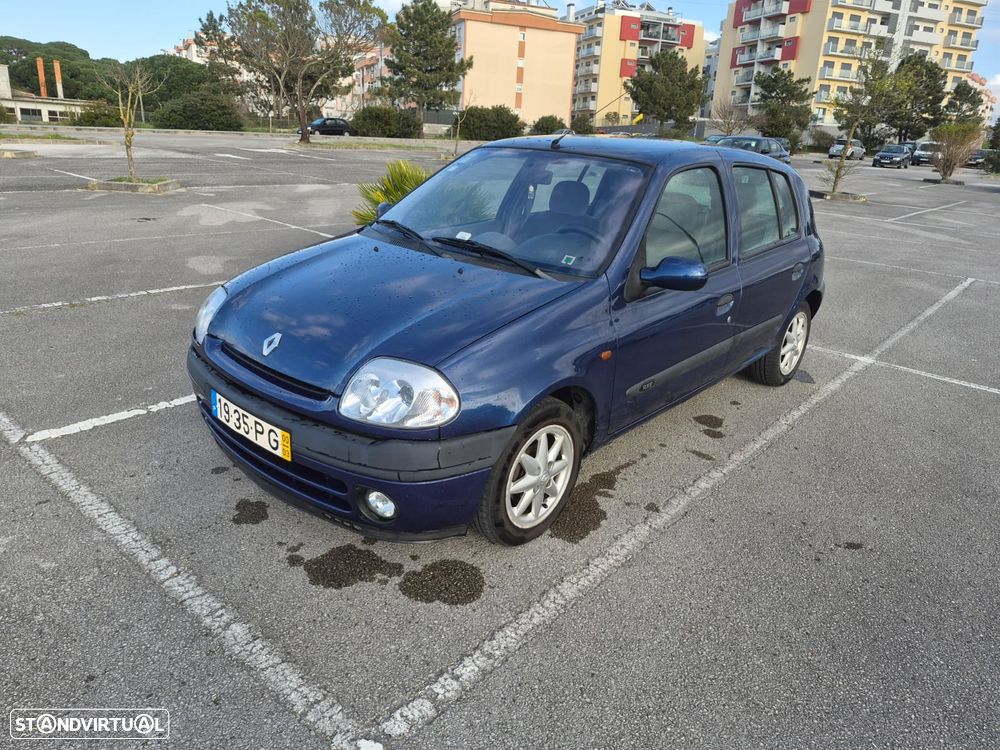 Renault Clio 1.2 RXE - 7