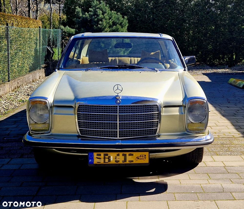 Mercedes-Benz 280 - 2