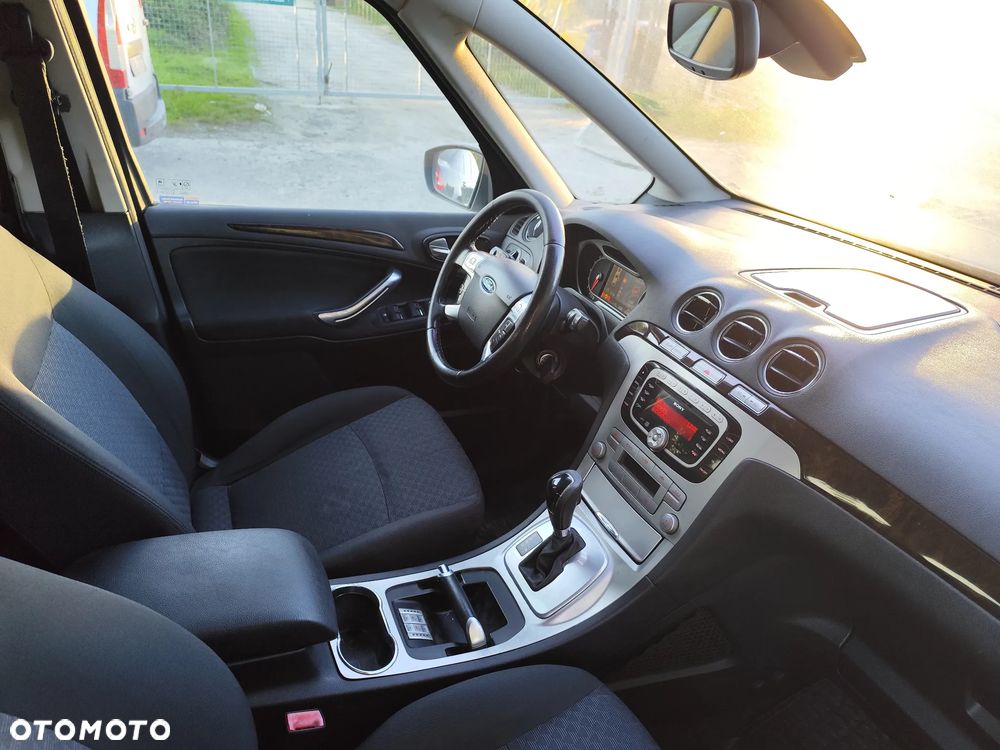 Ford Galaxy 2.3 16V Ghia - 6