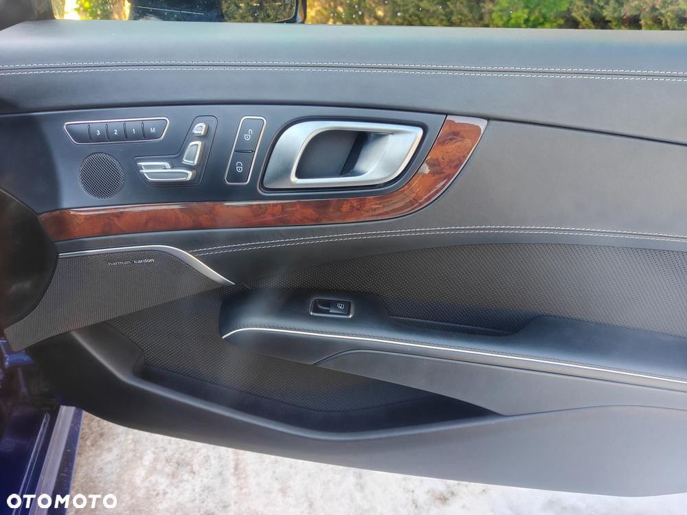 Mercedes-Benz SL 400 - 16