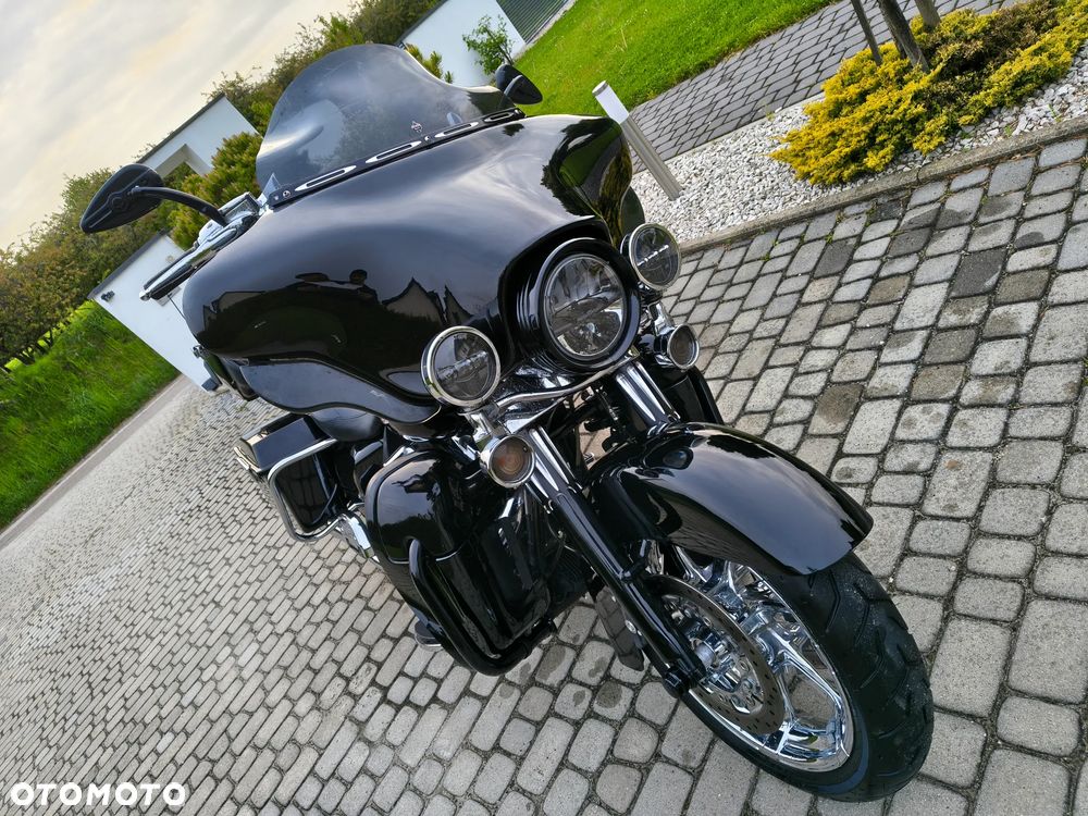Harley-Davidson FLH Electra Glide - 6