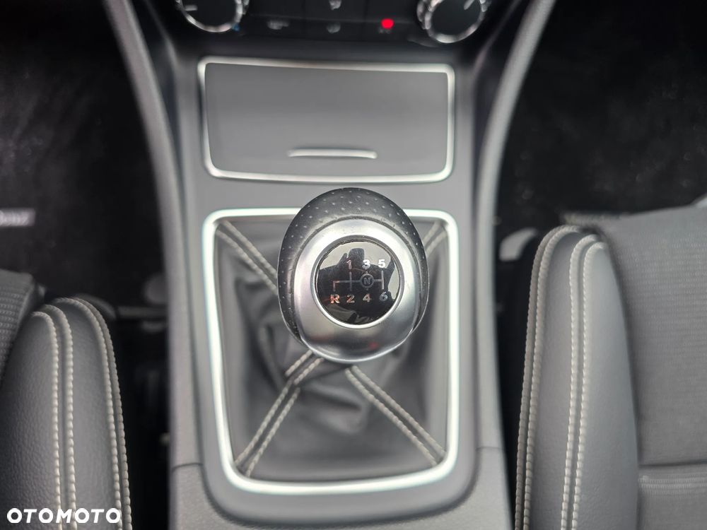 Mercedes-Benz Klasa A - 32