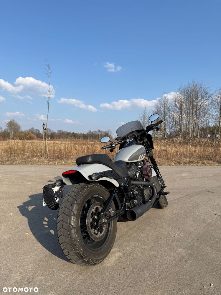 Harley-Davidson Softail Fat Bob - 4