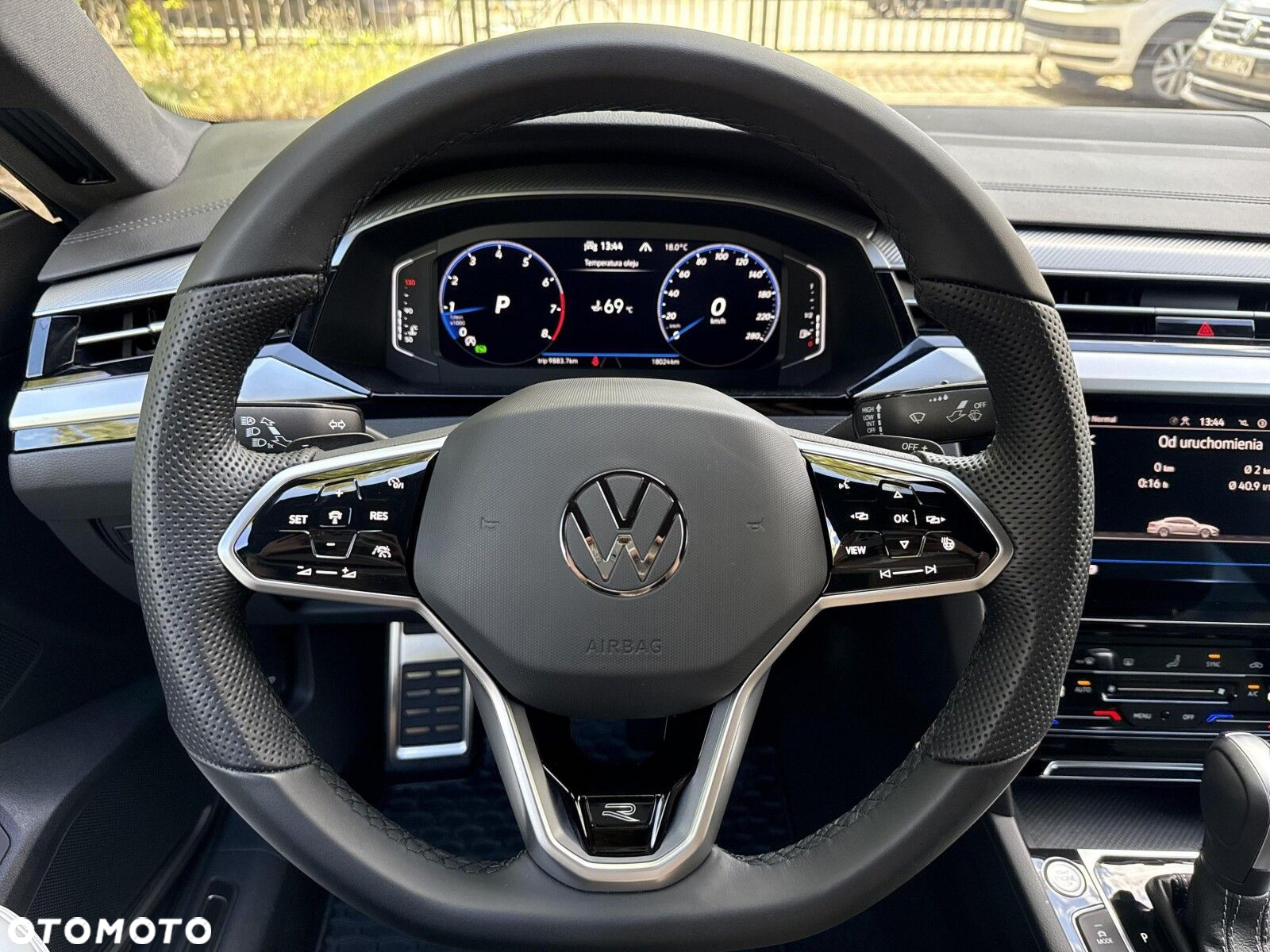 Volkswagen Arteon 2.0 TSI R-Line DSG - 19