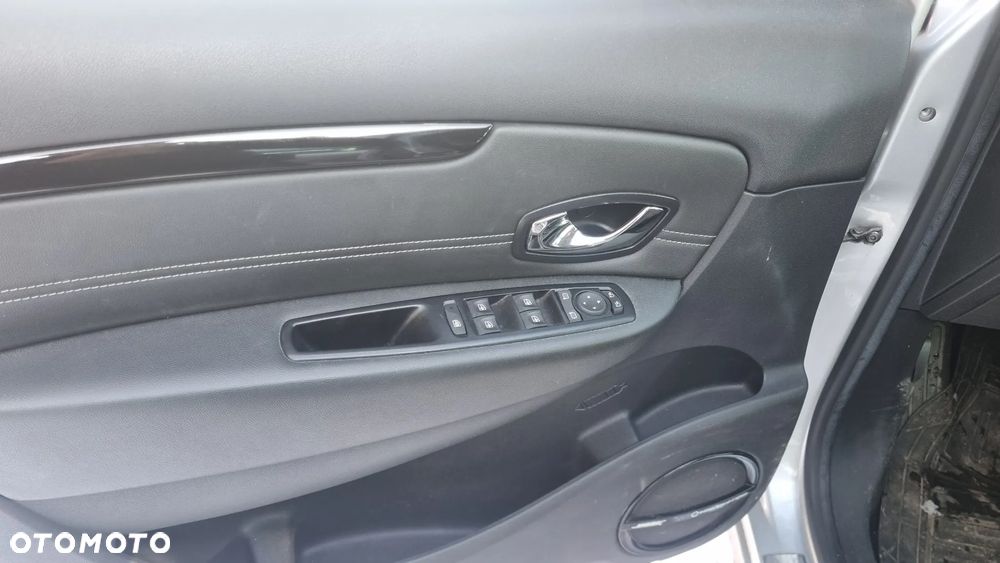 Renault Scenic 1.2 TCE Energy Bose Edition - 12