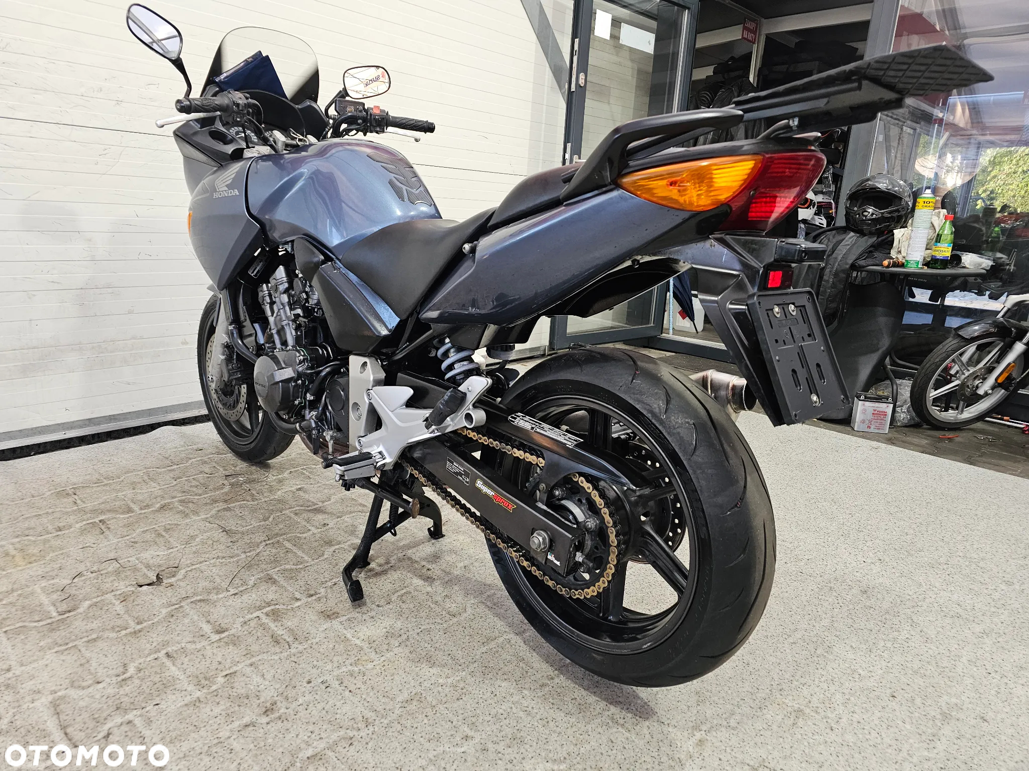 Honda CBF - 18