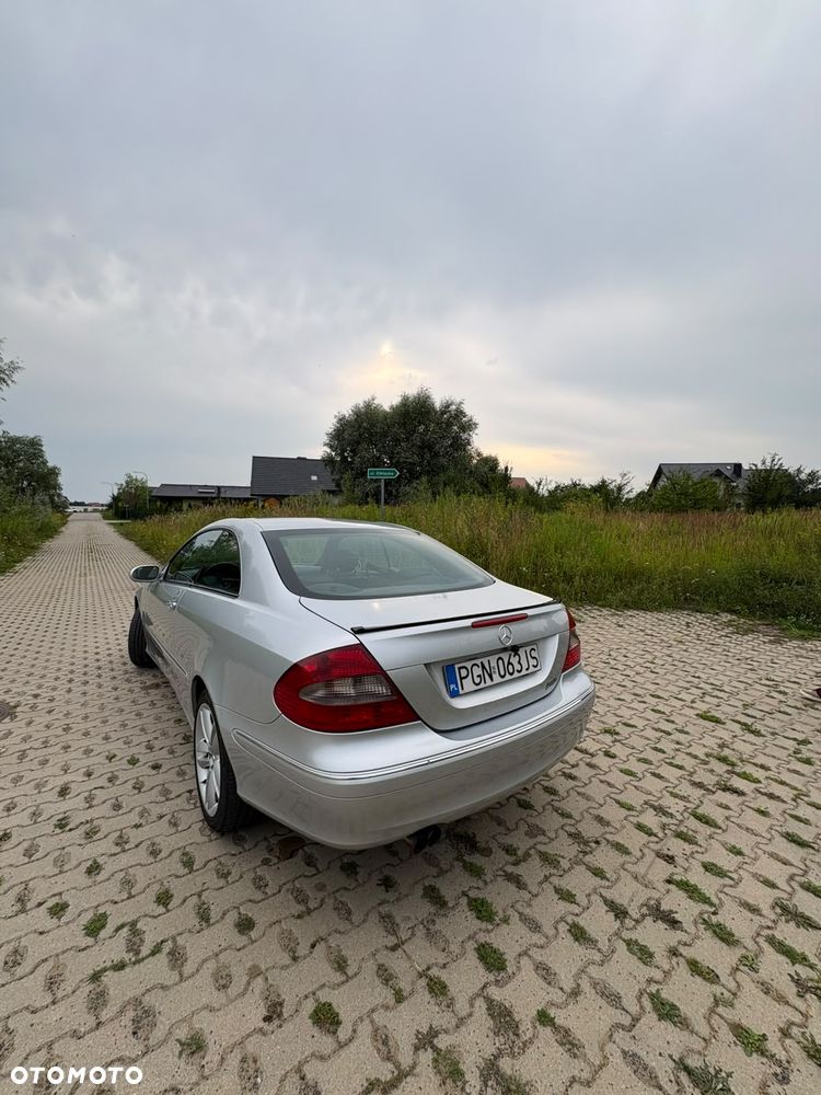 Mercedes-Benz CLK 220 CDI Avantgarde - 22