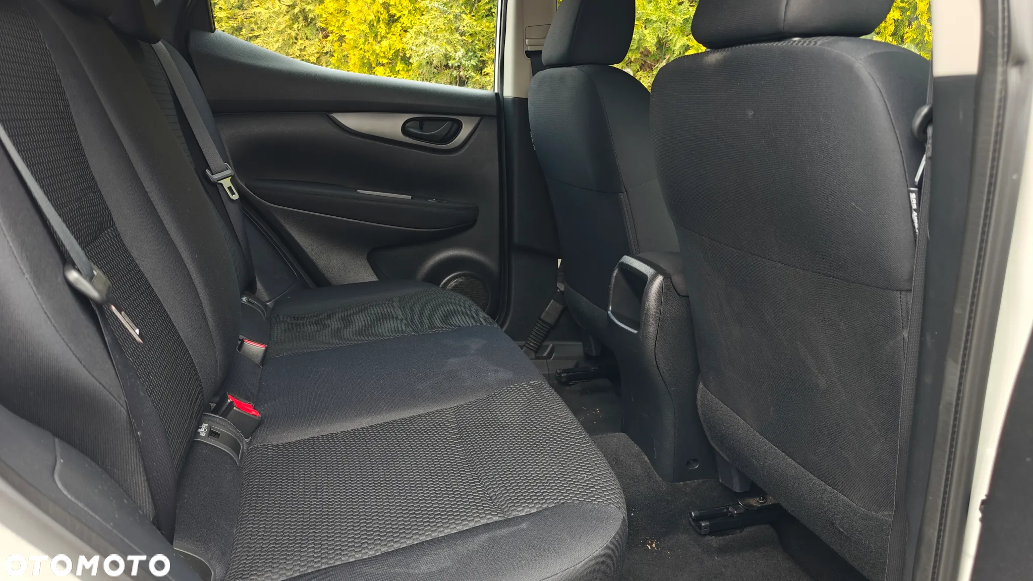 Nissan Qashqai 1.2 DIG-T Acenta EU6 - 24