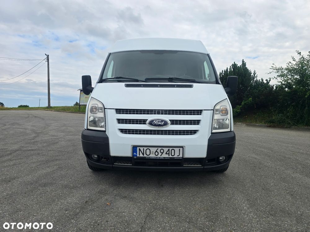 Ford Transit - 18