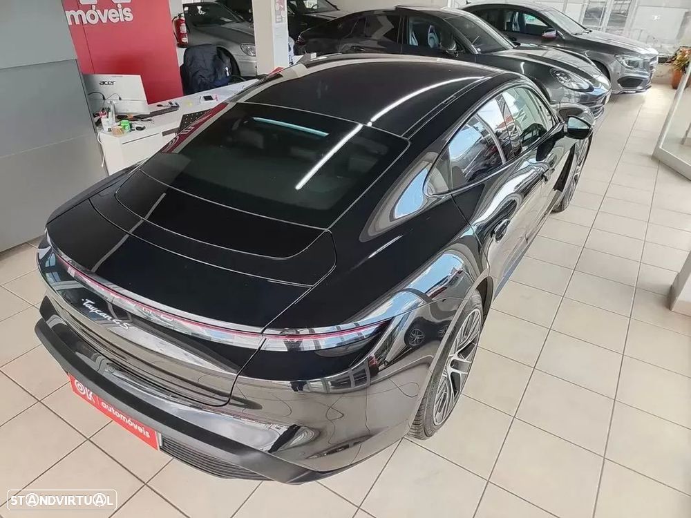 Porsche Taycan 4S - 7