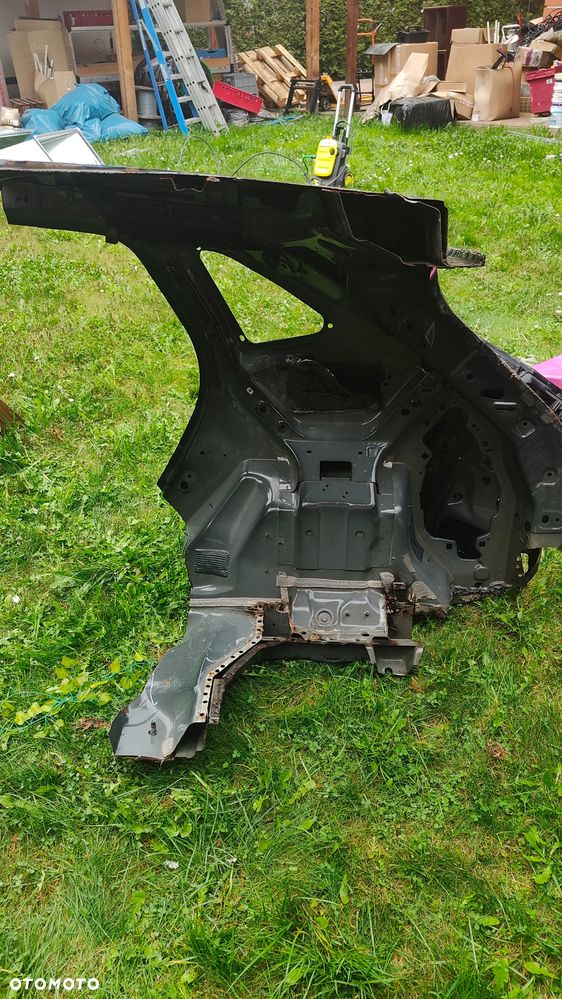 Ćwiartka tył prawa Ford Escape IV 2020+ - 2