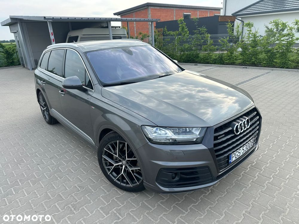 Audi Q7 - 4