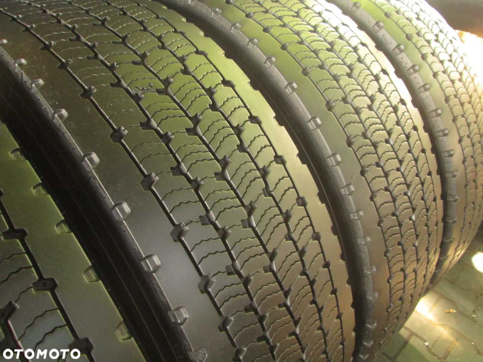 295/80R22,5 Michelin X-COACH REMIX. Opony ciężarowe - 9