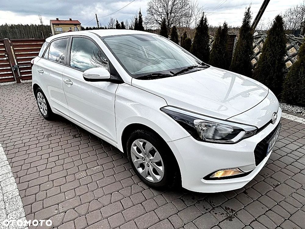 Hyundai i20 blue 1.2 YES Gold - 15