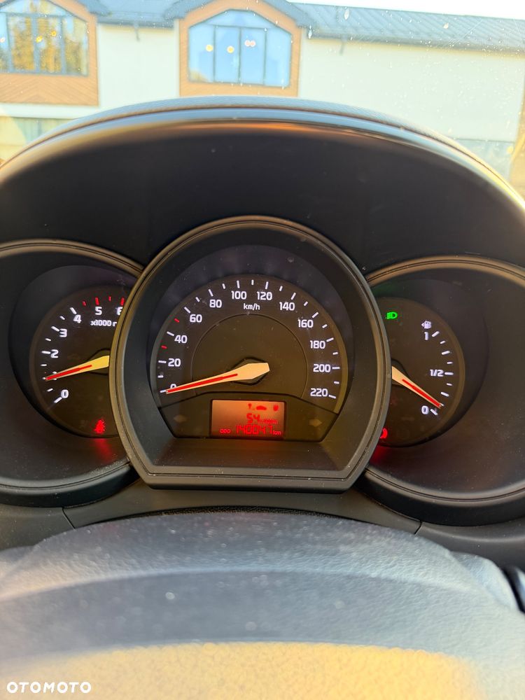 Kia Rio 2012 photo 5