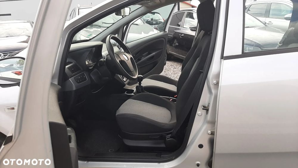 Fiat Punto - 5