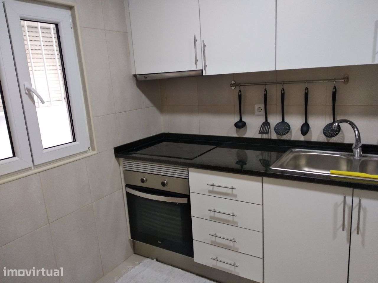 Quarto Estudantes - Portela de Azóia - Grande imagem: 2/11